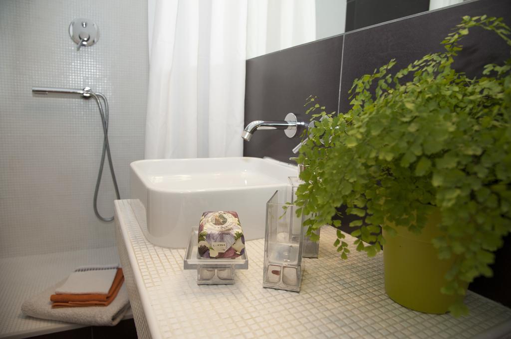 Bed & Breakfast Center 2 *