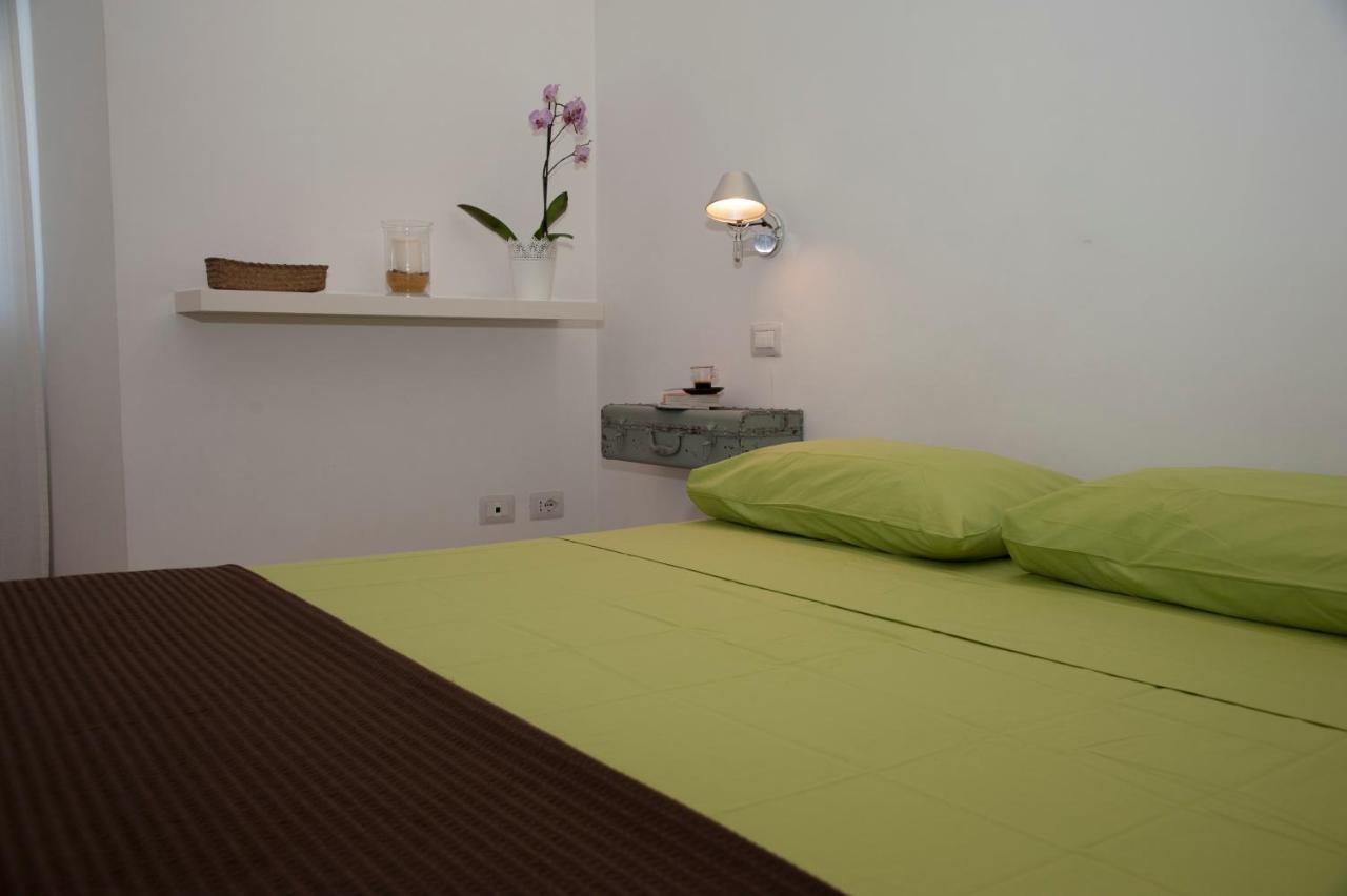 Center 2 * Roma